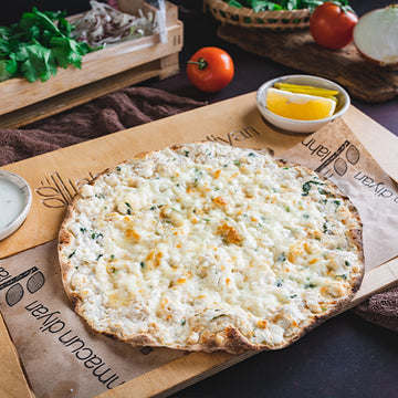 Cheesy Lahmacun (Veg)